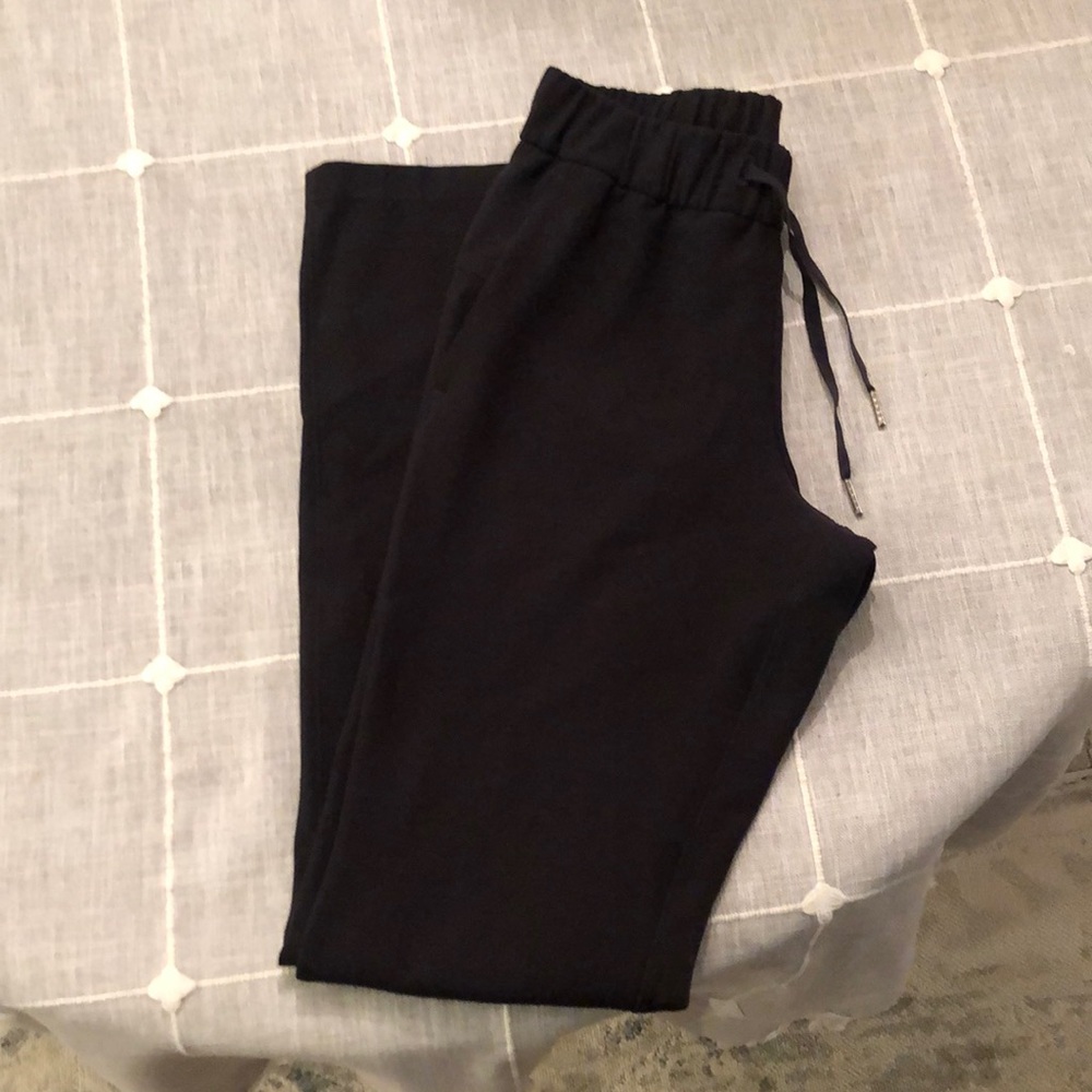 Lululemon On the Fly pants